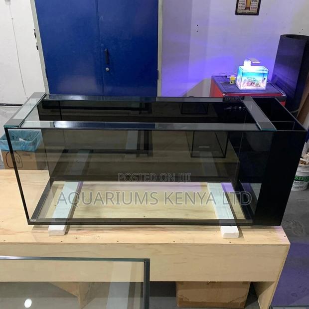 Aquarium With in-Built Sump Tank - main view