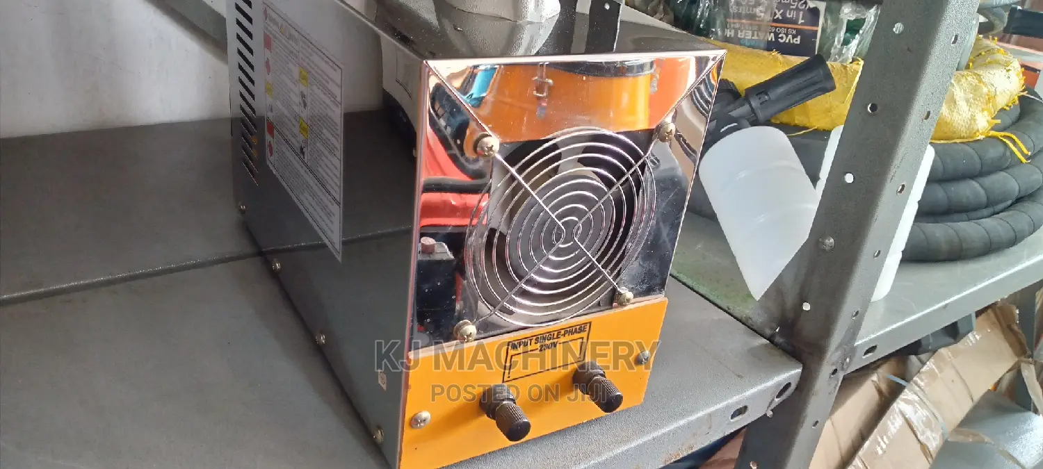 Arc Welding Machine