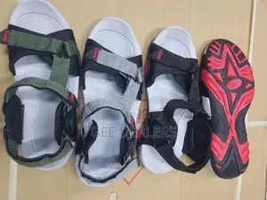 Clarks Men Open Shoes