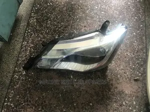 Toyota Fielder 161 Black Shade Headlight Non Xenon
