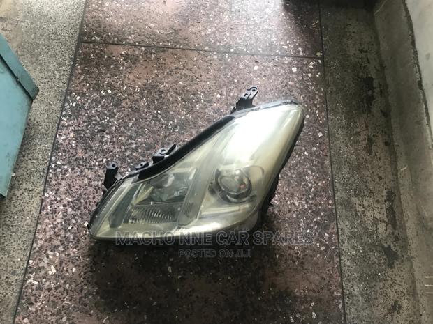 Toyota Crown 2010 Xenon Headlight (Clear Shade) - thumbnail 3