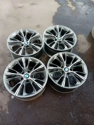 Ex Uk BMW 18 Inch Rims Set