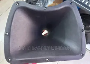 Oval Like Speaker Flair