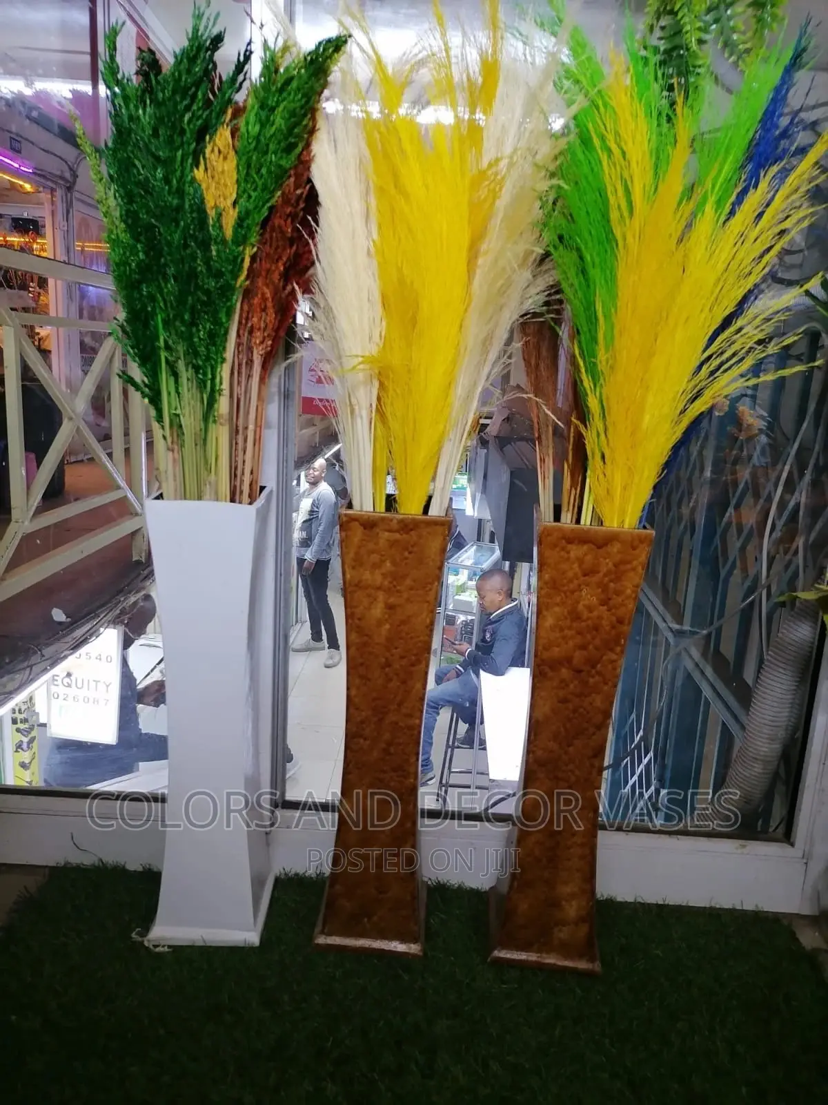 Pampas Grass With Vase
