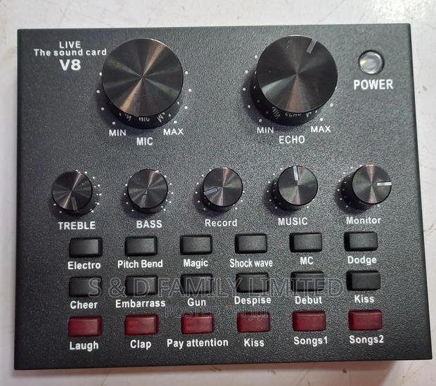 V8 Podcast Soundcard