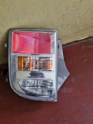 Toyota Isis Left (Clear) Rear Bumper Reflector