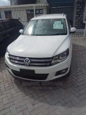 Volkswagen Tiguan S AWD 4MOTION 2016 White