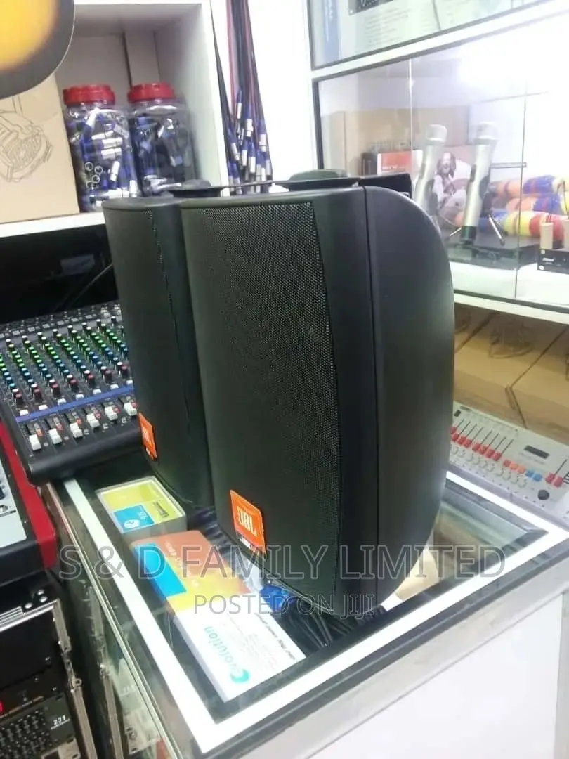 JBL 650 Wallmount Speakers