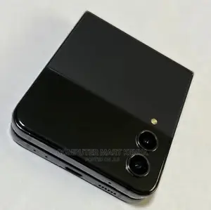 New Samsung Galaxy Z Flip4 256 GB