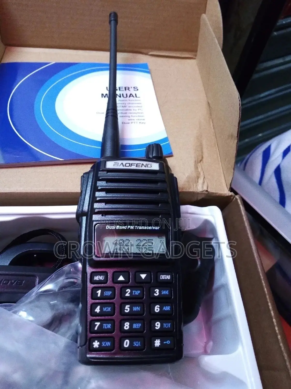 Baofeng Uv 82 Walkie Talkies
