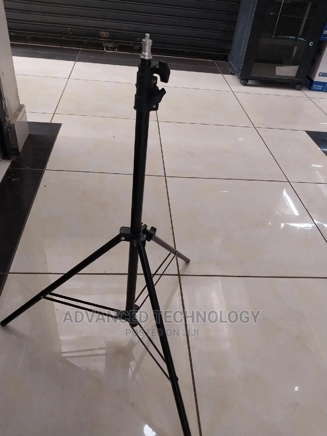 Multipurpose Light Stand 2.1m