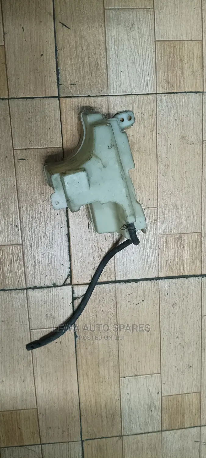 Reserve Bottle Nissan Tiana
