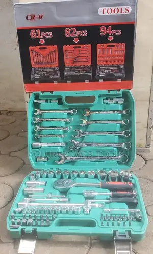 Socket Set 82 Pieces