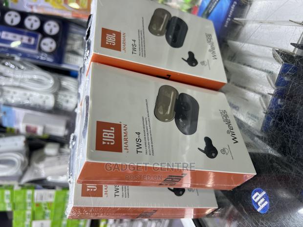 Original Tws4 Earbuds New