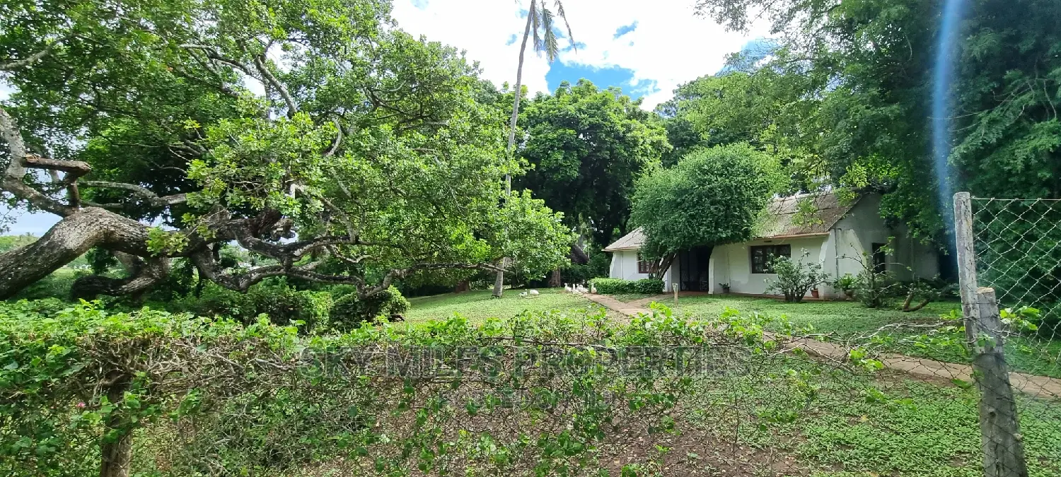 7 Acres Commercial Beach Property on Sale in Mtwapa