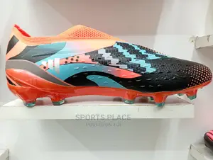 Adidas Speedportals Messi + Football Cleats - Laceless