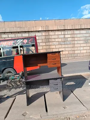 Office Desk 1.2m