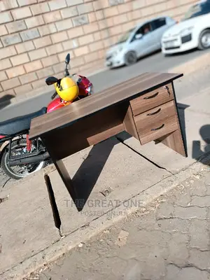Office Desk 1.2m