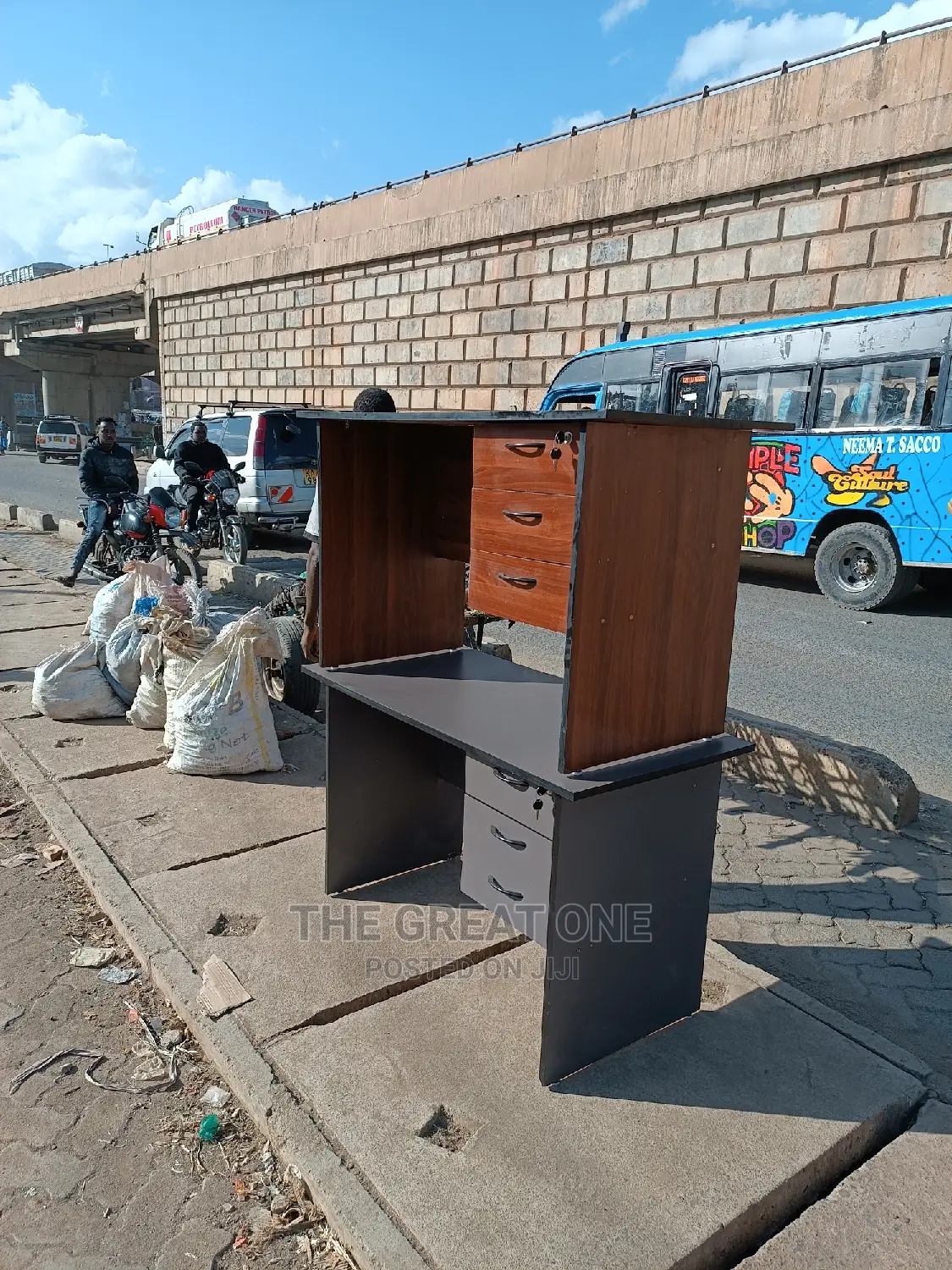 Office Desk 1m