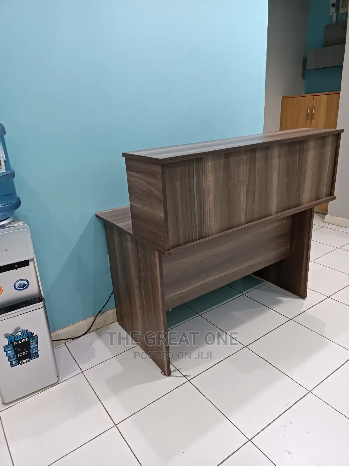 Receipt Desk