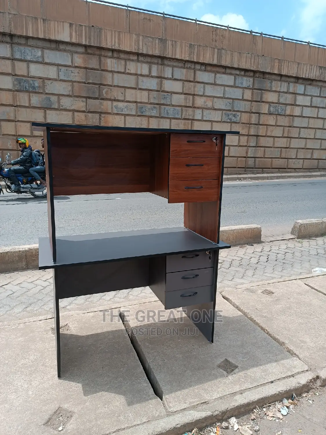 Office Desk 1m