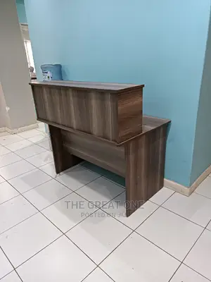 Receipt Desk