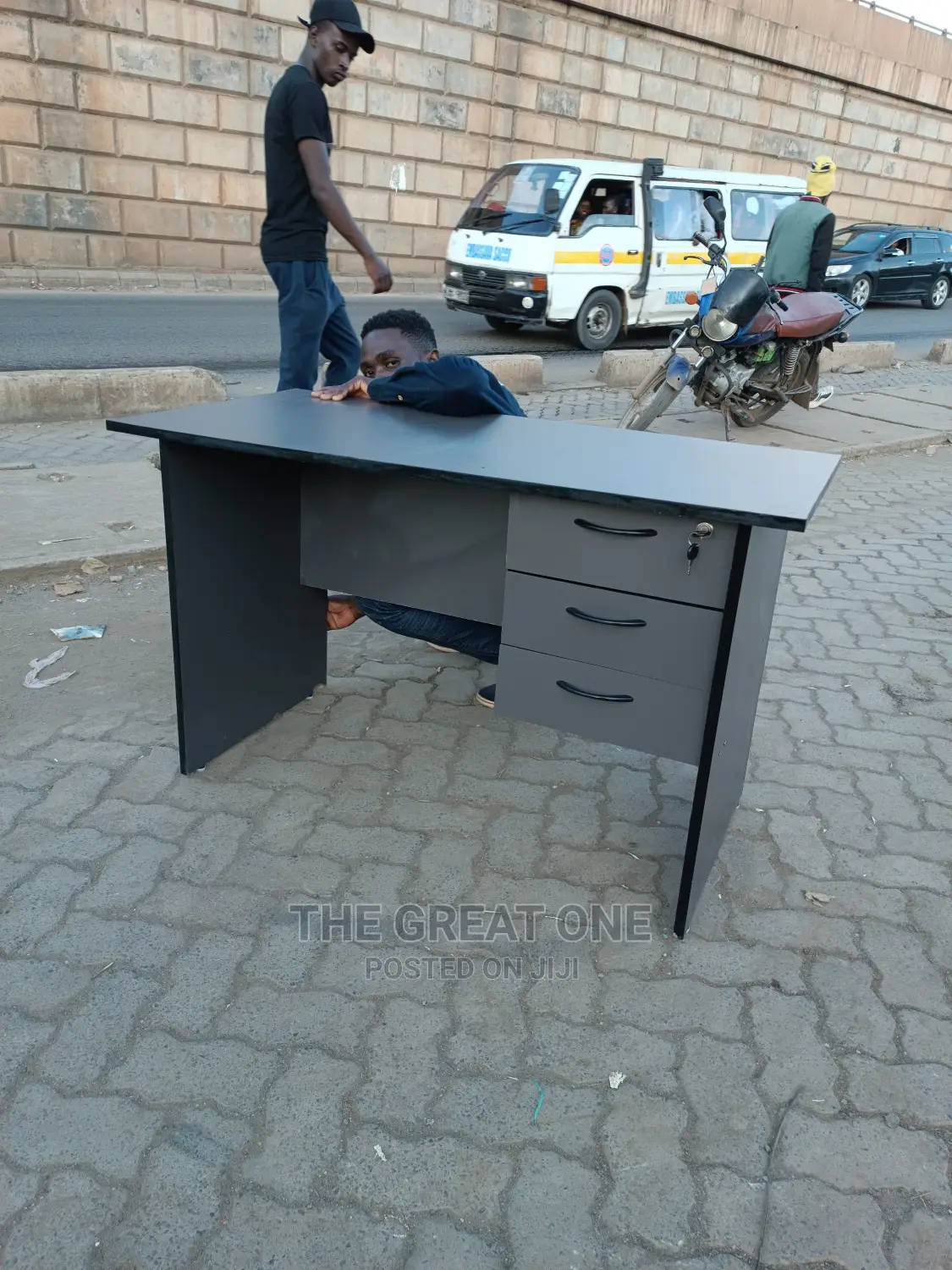 Office Desk 1m