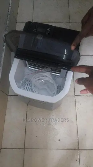 Highly Productive Icecube Maker (Innovia)