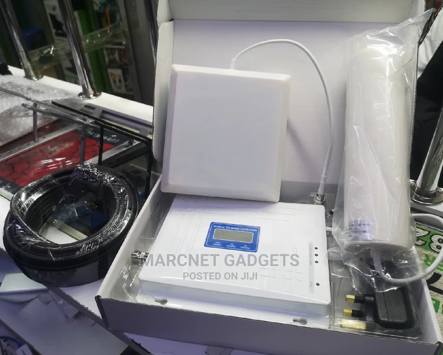 Mobile Phone Triband GSM Signal Booster