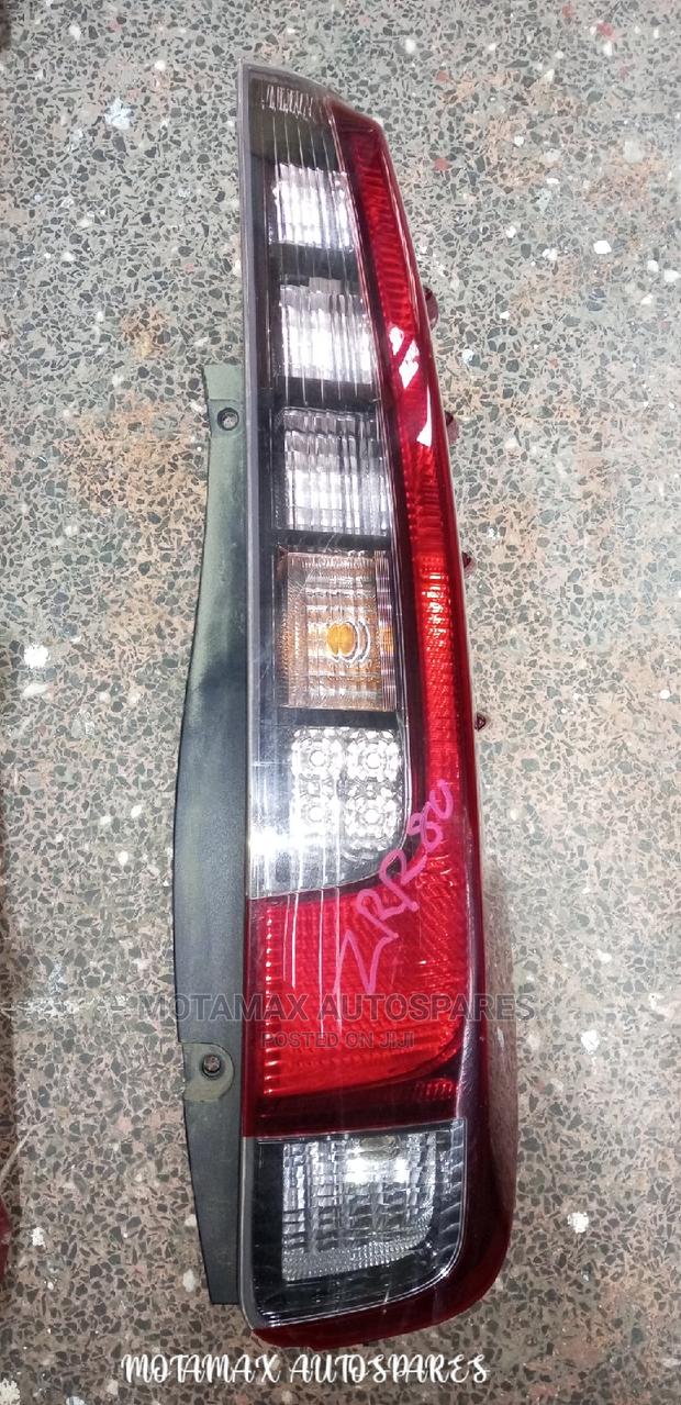 Toyota Noah ZRR80 Tail Light