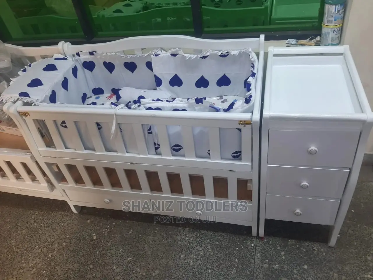Baby Cot / Baby Bed