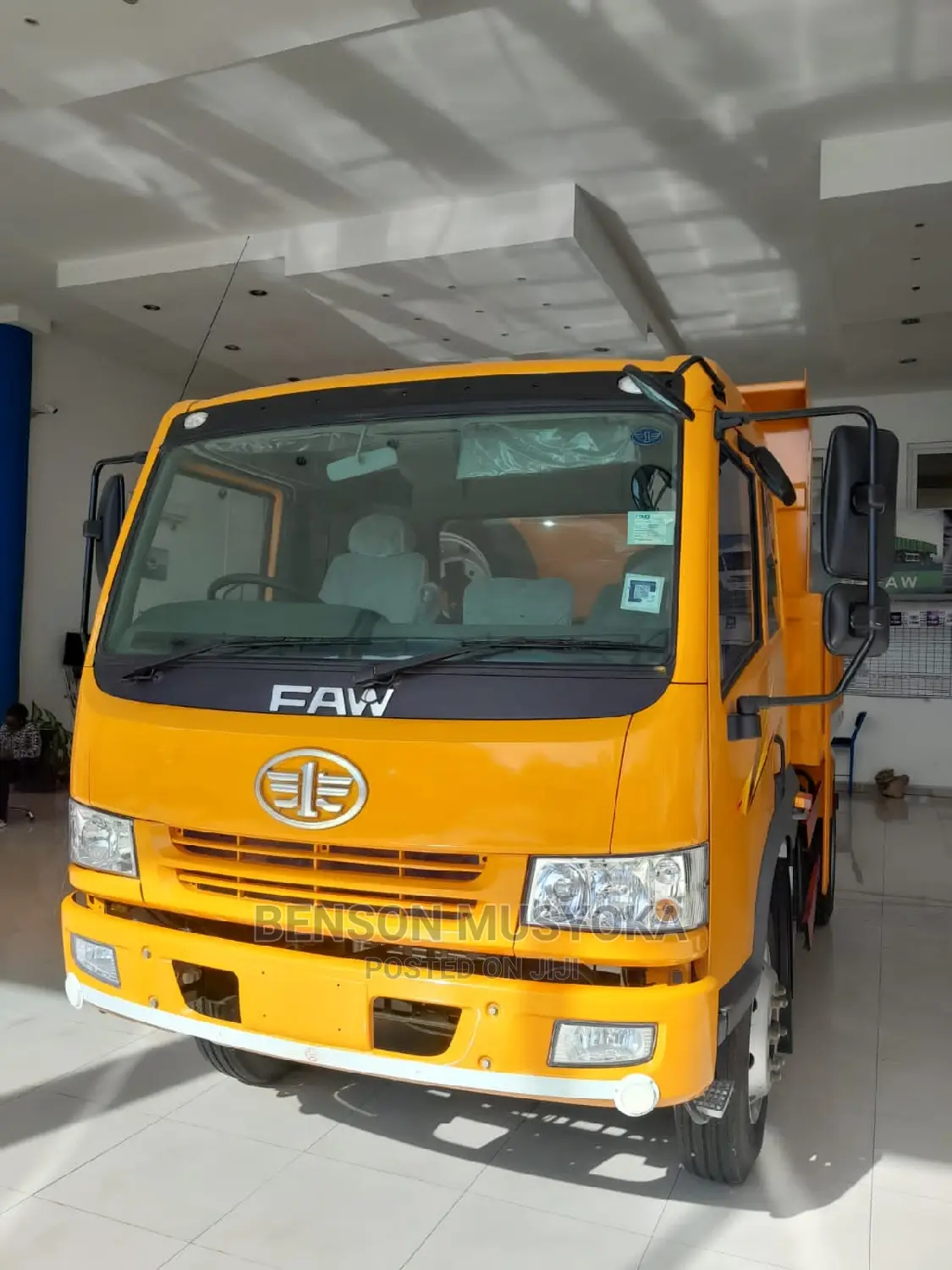 Medium Faw Tipper