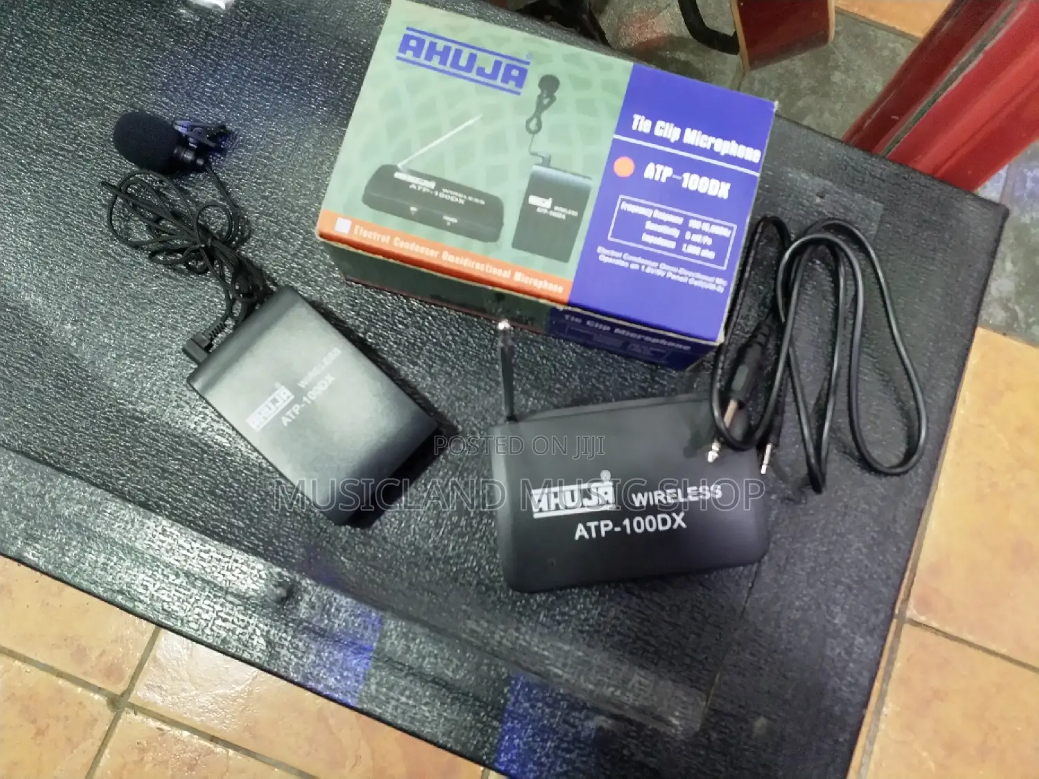 Ahuja Lapel Wireless Microphone