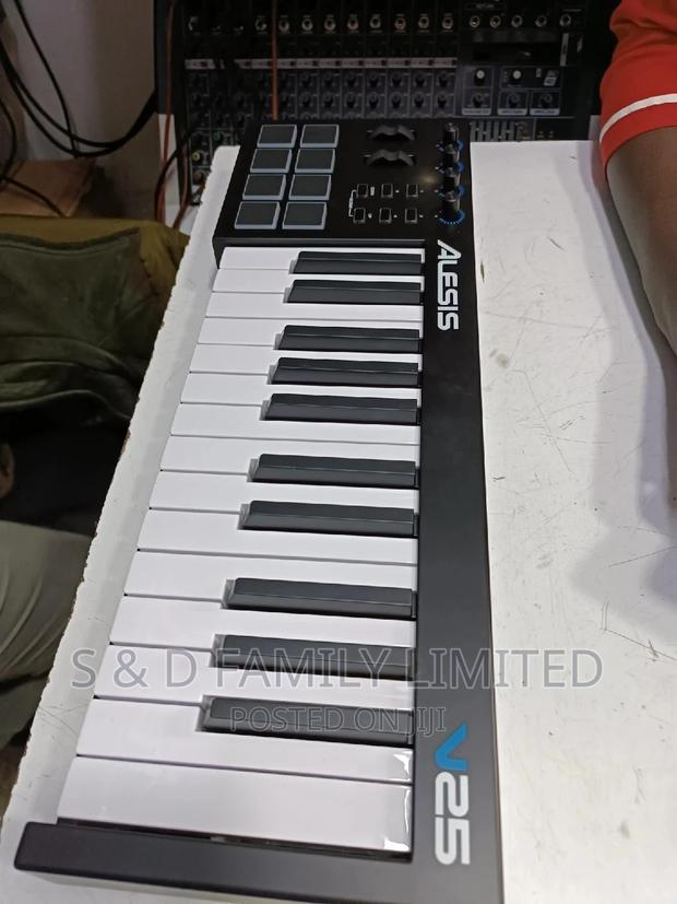 Alesis Mkii USB Midi Keyboard V25 - main view