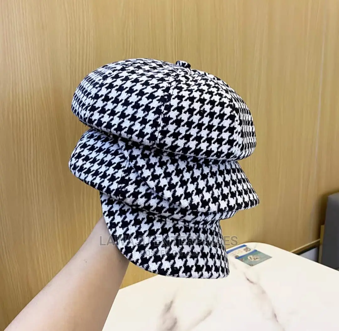 Ladies Checked Newsboys Cap / Hat