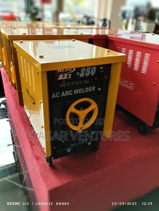Bx1-250 Milano Welding Machine - main view