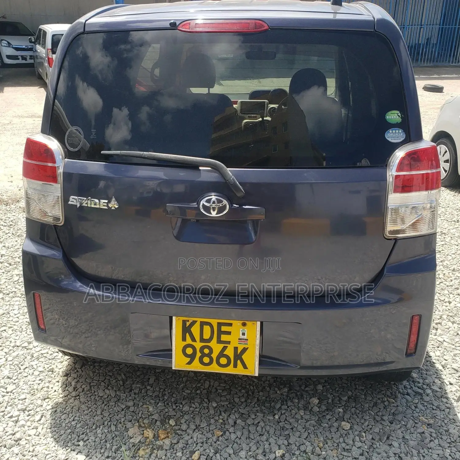 Toyota Spade 1.5 2014 Purple
