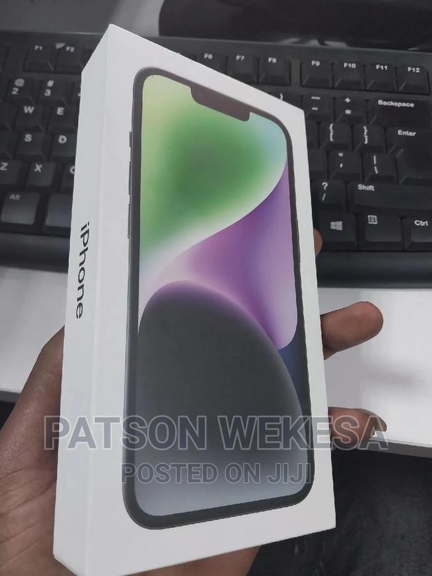 New Apple iPhone 14 128 GB Black - thumbnail 3