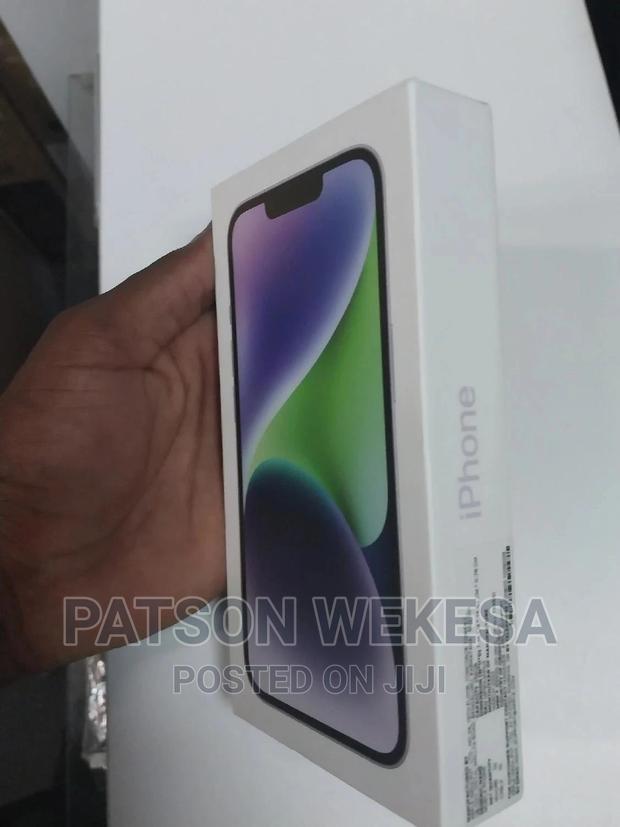 New Apple iPhone 14 256 GB Black - main view