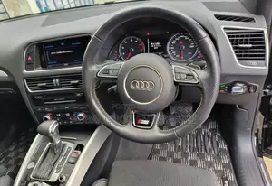 Audi Q5 2.0T Premium AWD quattro 2016 Black