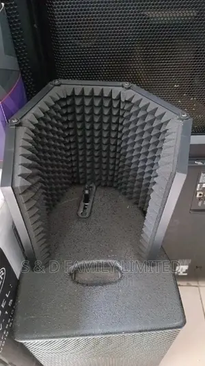 5 Panel Studio Isolation Booth