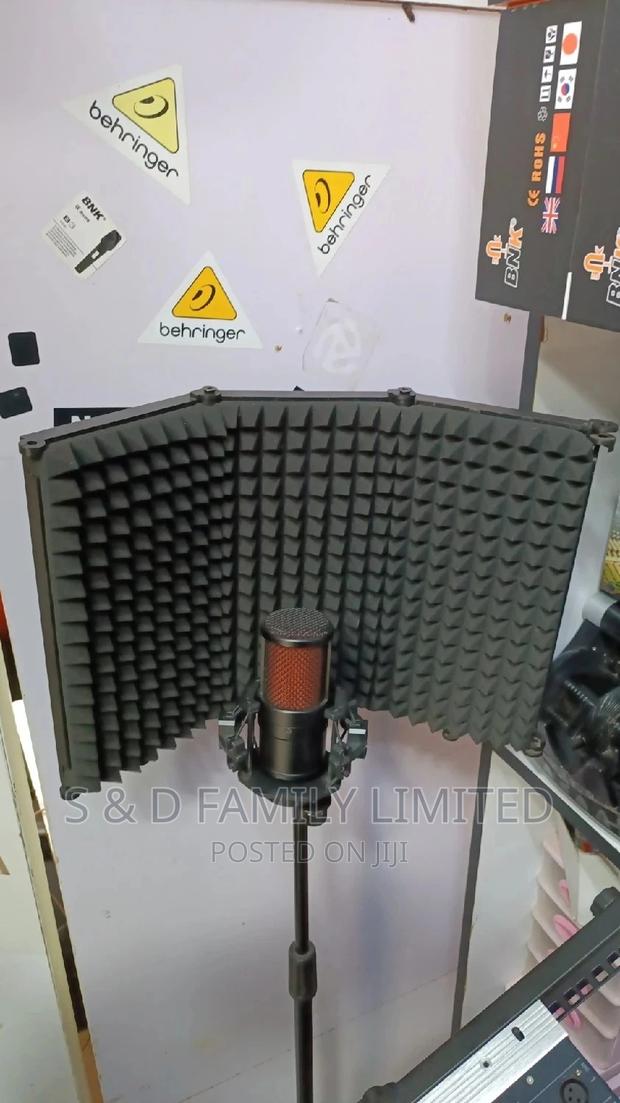 3 Panel Studio Isolation Booth