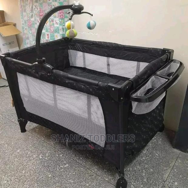 Foldable Baby Bed - main view