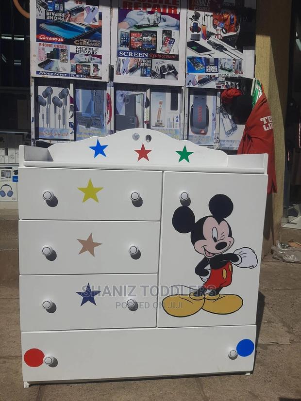 Quality Chess of Drawers - main view