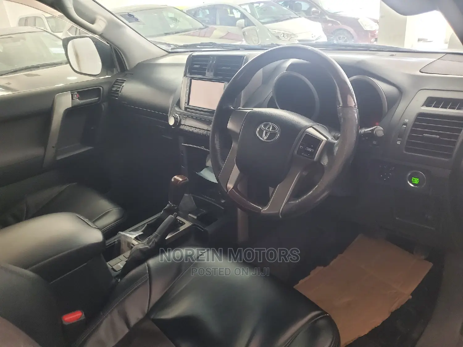 Toyota Land Cruiser Prado 2010 Pearl