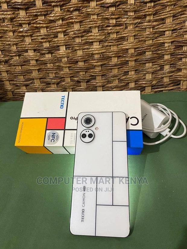 New Tecno Camon 19 Pro 256 GB - main view
