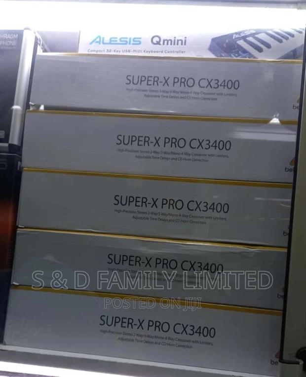 Behringer Stereo 2/3/4 Way Crossover CX3400 - main view