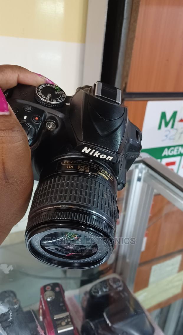 Nikon D3400 Used Camera With Lens,Battery,Charger and Strap - thumbnail 4