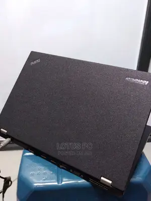 Laptop Lenovo ThinkPad T42p 4GB Intel Core I5 HDD 320GB