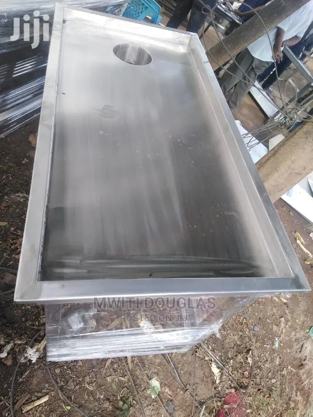 Working Table With Sluice
